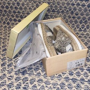 NWT Very G Elvina Sandals, Size 9.5